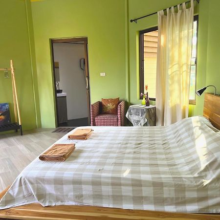 Navari Homestay ラヨーン エクステリア 写真