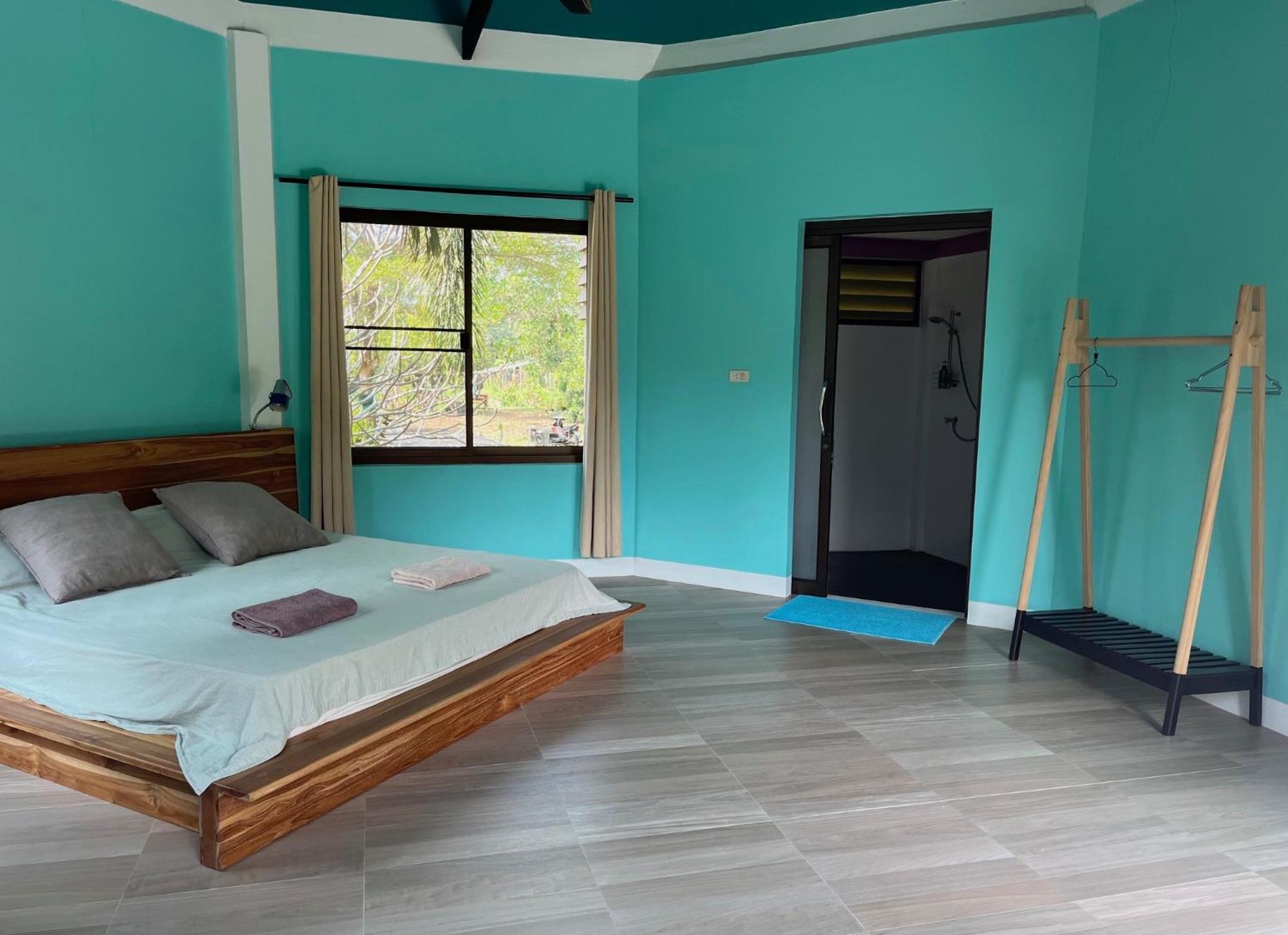Navari Homestay ラヨーン エクステリア 写真