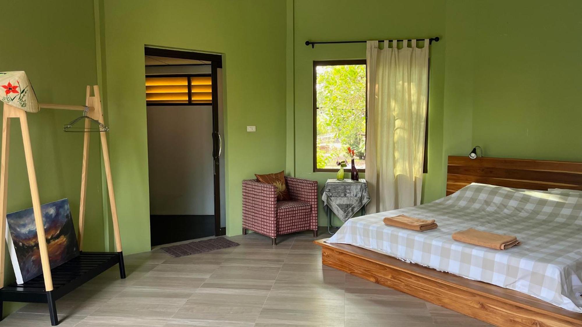Navari Homestay ラヨーン エクステリア 写真