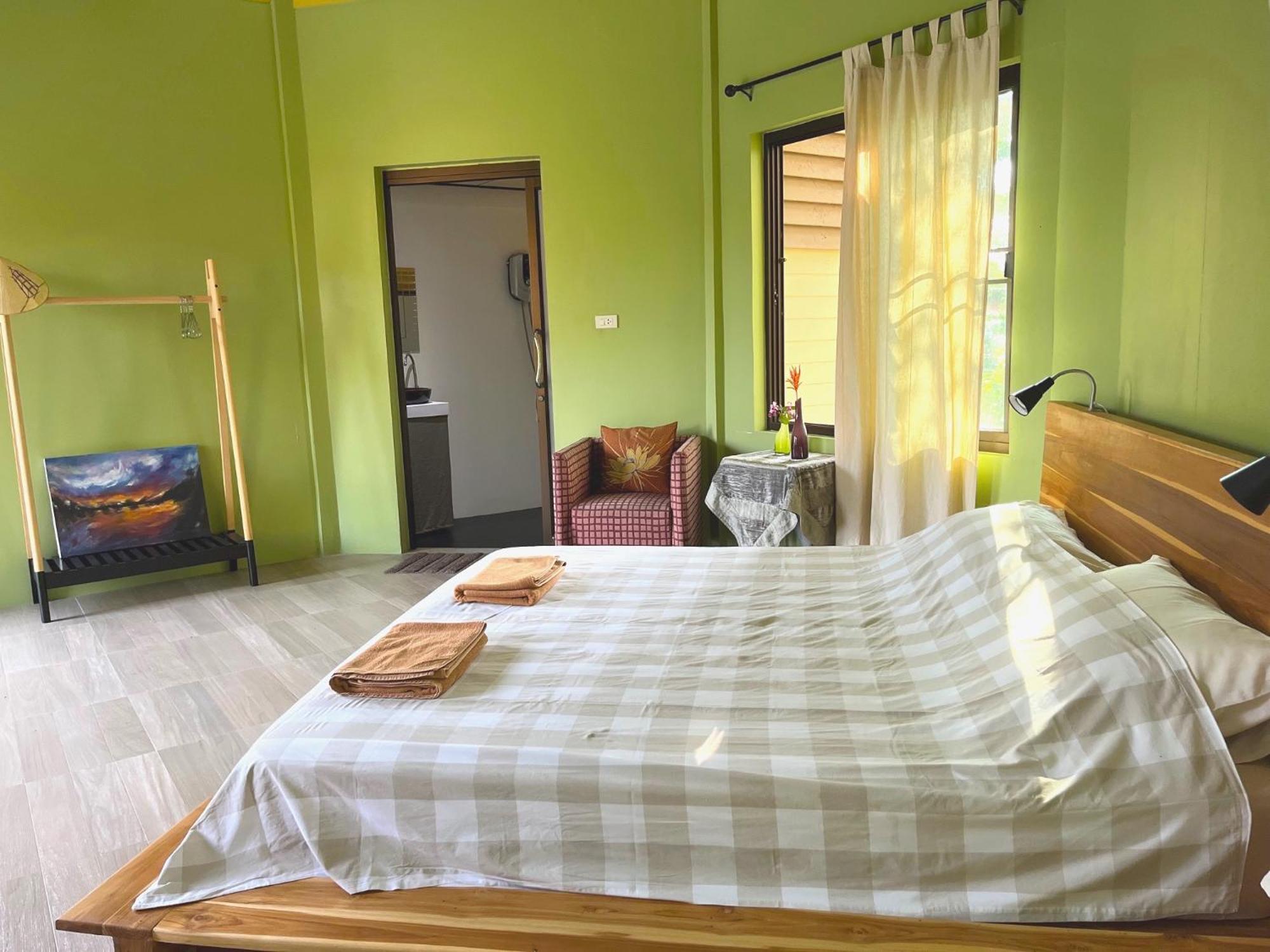 Navari Homestay ラヨーン エクステリア 写真